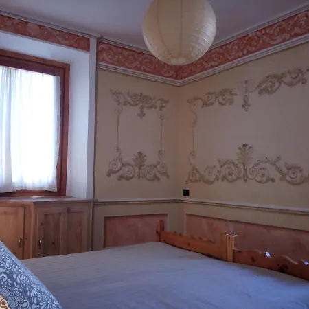 Apartment Charming Frescoed *